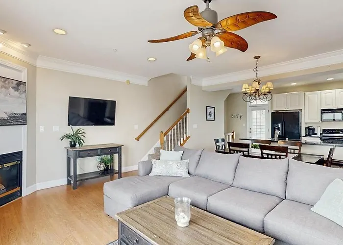 Spacious Coastal Townhouse With Multiple Decks Gas Fireplace & Relaxing Bay Views Сasa de vacaciones Ocean City