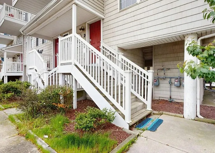 Spacious Coastal Townhouse With Multiple Decks Gas Fireplace & Relaxing Bay Views Сasa de vacaciones Ocean City