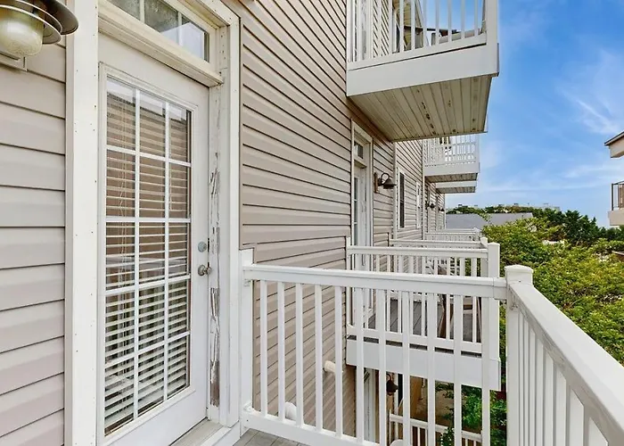 Spacious Coastal Townhouse With Multiple Decks Gas Fireplace & Relaxing Bay Views Сasa de vacaciones Ocean City